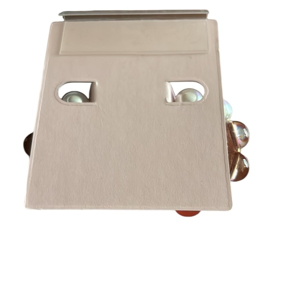 Rachel Parcell Pink and White Beaded Earrings - Picture 4 of 4